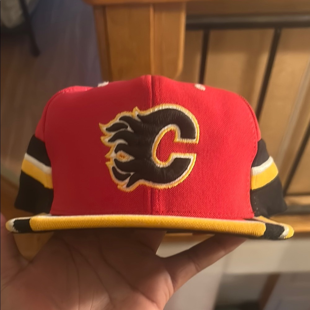 Red Calgary Flames Snapback Hat worn once like new